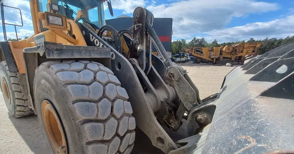 Volvo L150E - Ελαστιχοφόρος φορτωτής: φωτογραφία 5 Volvo L150E - Ελαστιχοφόρος φορτωτής: φωτογραφία 5