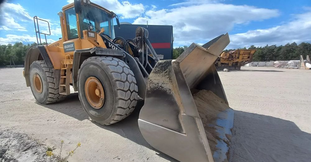 Volvo L150E - Ελαστιχοφόρος φορτωτής: φωτογραφία 1 Volvo L150E - Ελαστιχοφόρος φορτωτής: φωτογραφία 1