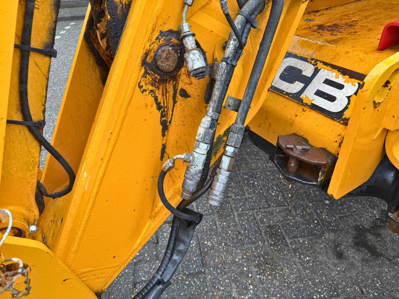 Νέα Τηλεσκοπικός φορτωτής JCB 541-70 Agri Super: φωτογραφία 10 Νέα Τηλεσκοπικός φορτωτής JCB 541-70 Agri Super: φωτογραφία 10