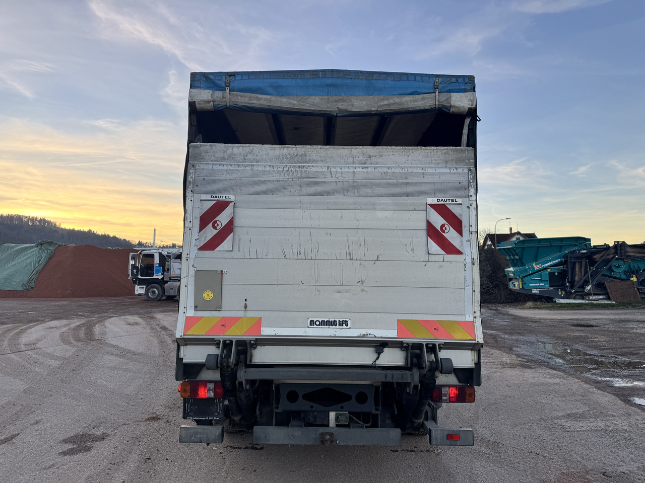 MERCEDES-BENZ Atego 818 - Φορτηγό μουσαμάς: φωτογραφία 4 MERCEDES-BENZ Atego 818 - Φορτηγό μουσαμάς: φωτογραφία 4