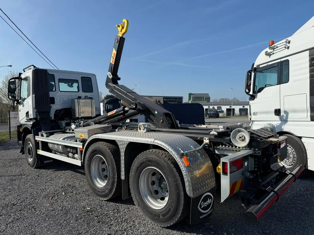 Iveco AD300T48 HYVALIFT 20 TONS*pare-choc hydraulique - Φορτηγό φόρτωσης γάντζου: φωτογραφία 3 Iveco AD300T48 HYVALIFT 20 TONS*pare-choc hydraulique - Φορτηγό φόρτωσης γάντζου: φωτογραφία 3