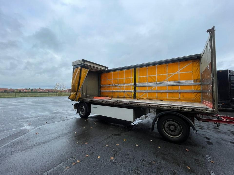 Τρέιλερ κουρτίνα Anhänger + Krone + 2 Achsen + Scheibenbremse + EZ 2016 + TÜV: φωτογραφία 7 Τρέιλερ κουρτίνα Anhänger + Krone + 2 Achsen + Scheibenbremse + EZ 2016 + TÜV: φωτογραφία 7