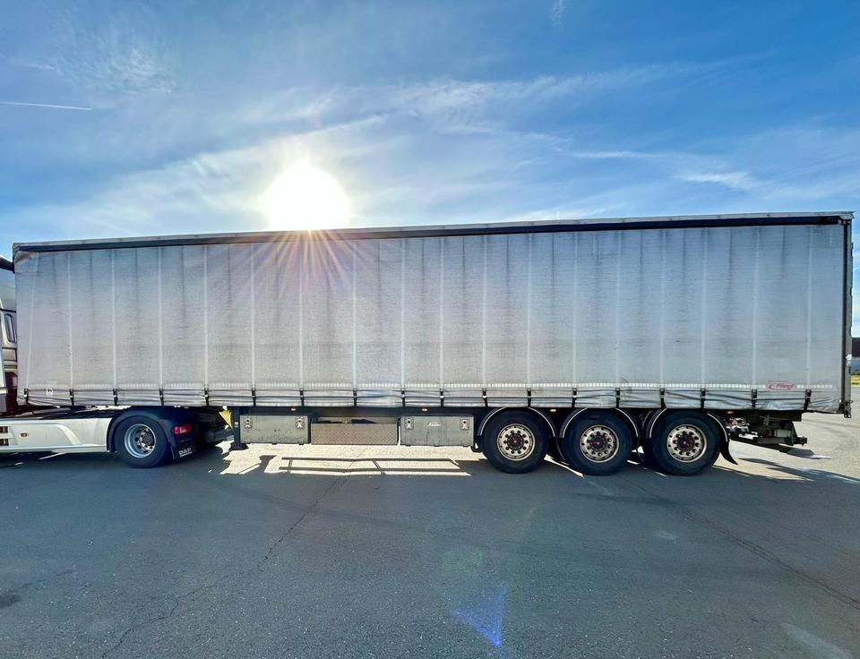 Auflieger + Staplerhalterung + gelenkte Achse + Plane + TÜV - Επικαθήμενο κουρτίνα: φωτογραφία 2 Auflieger + Staplerhalterung + gelenkte Achse + Plane + TÜV - Επικαθήμενο κουρτίνα: φωτογραφία 2