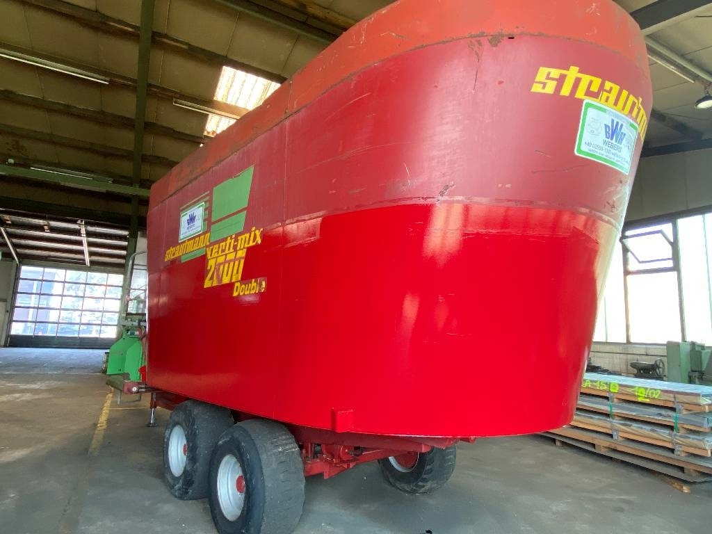 Strautmann Verti Mix 2000 Double - Ενσιροδιανομέας: φωτογραφία 4 Strautmann Verti Mix 2000 Double - Ενσιροδιανομέας: φωτογραφία 4