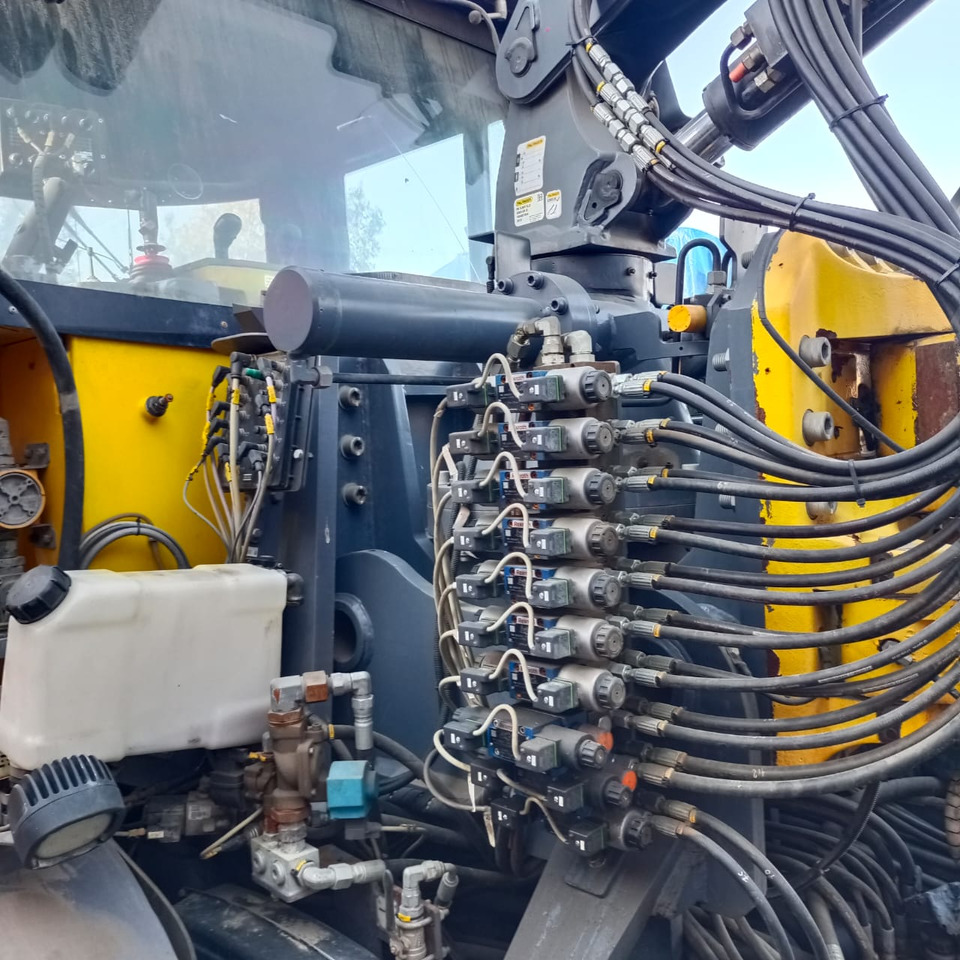 EPIROC BOLTEC S - Μηχάνημα ορυχείων: φωτογραφία 3 EPIROC BOLTEC S - Μηχάνημα ορυχείων: φωτογραφία 3