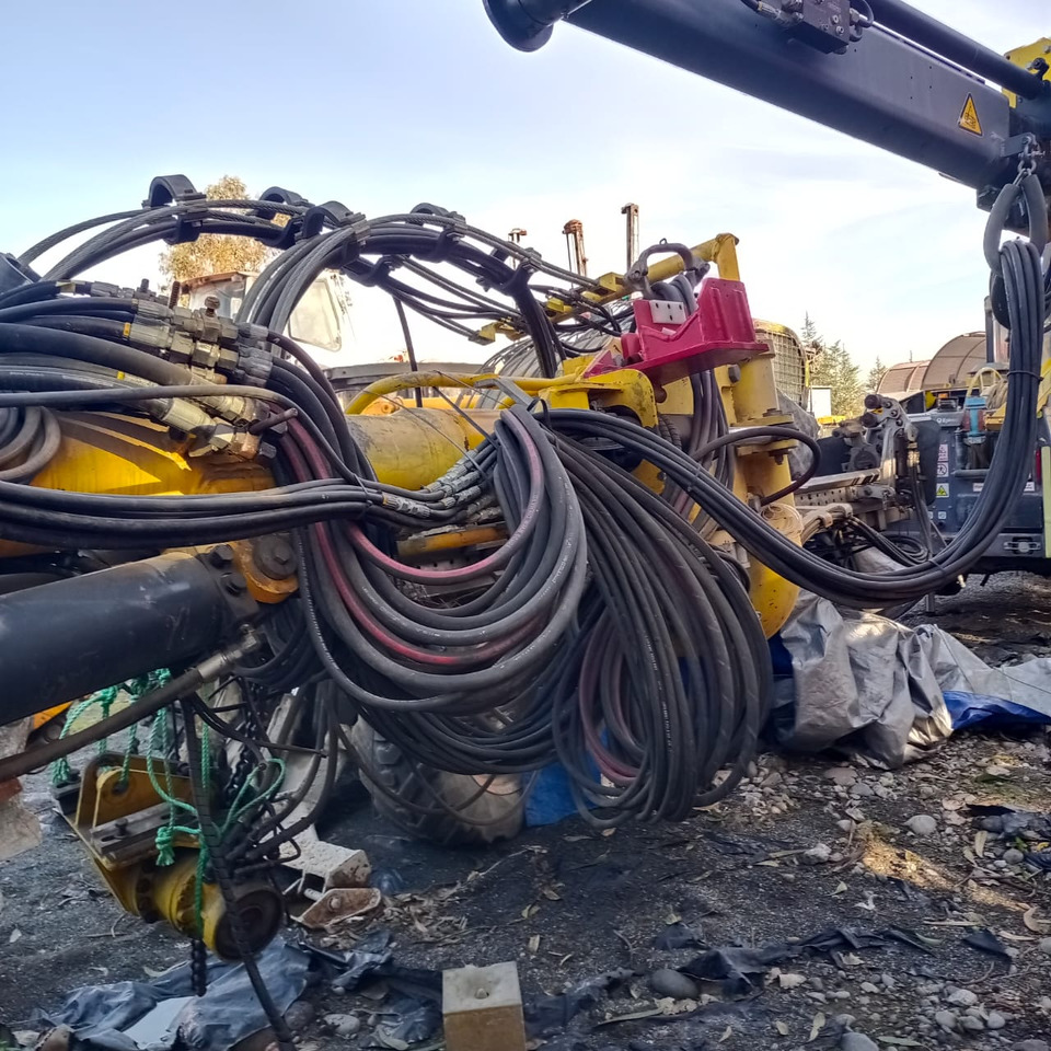 EPIROC BOLTEC S - Μηχάνημα ορυχείων: φωτογραφία 4 EPIROC BOLTEC S - Μηχάνημα ορυχείων: φωτογραφία 4