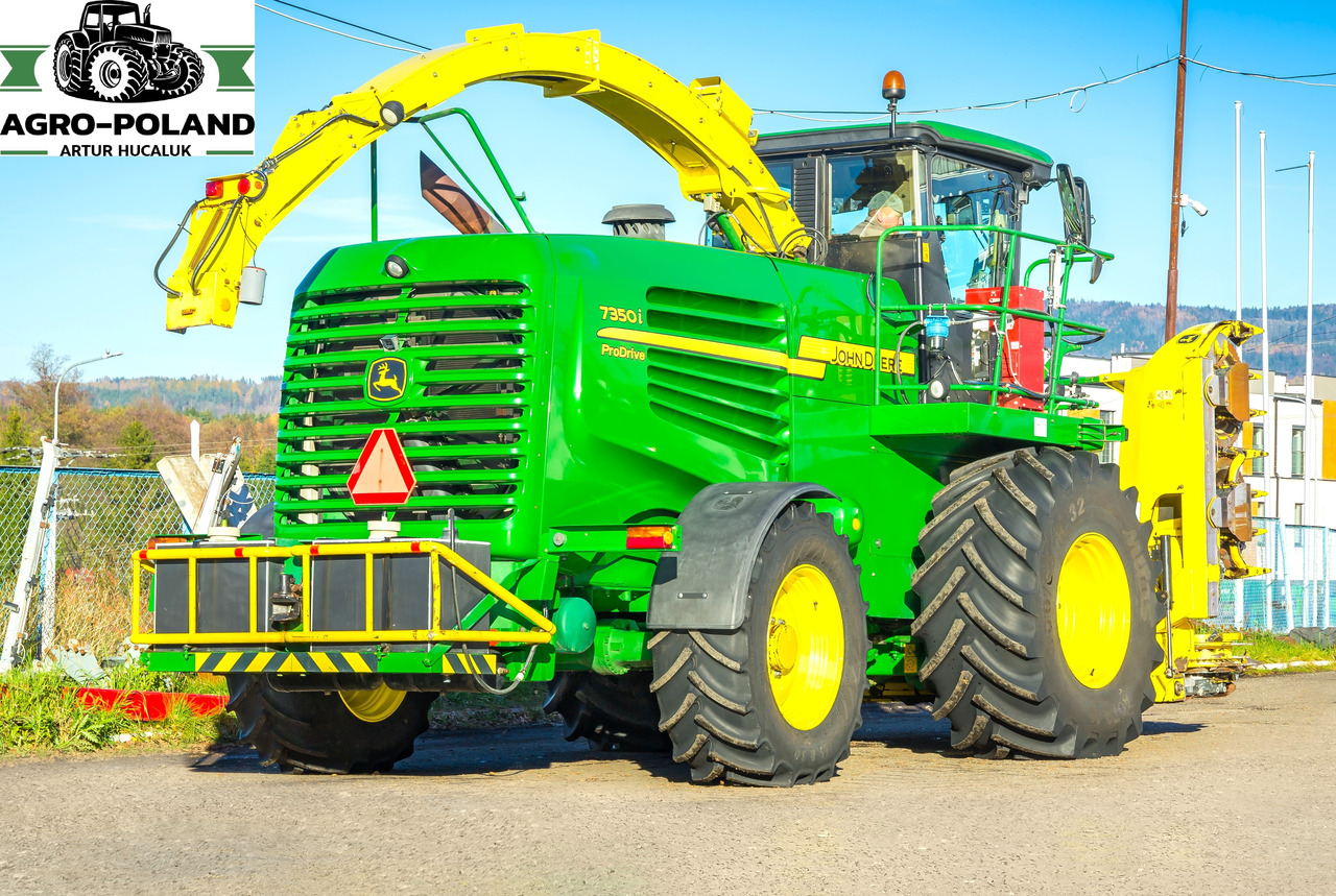JOHN DEERE 7350i - ProDrive - 4x4 - 2012 rok - GPS - Kemper 360 plus - Pickup 630c - 40 km/h - Ενσιρωτική μηχανή: φωτογραφία 4 JOHN DEERE 7350i - ProDrive - 4x4 - 2012 rok - GPS - Kemper 360 plus - Pickup 630c - 40 km/h - Ενσιρωτική μηχανή: φωτογραφία 4