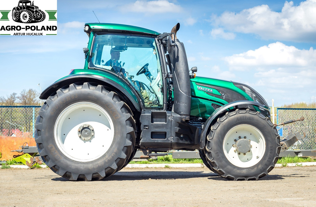 VALTRA T214 - 2016 ROK - 4950 h - Τρακτέρ: φωτογραφία 4 VALTRA T214 - 2016 ROK - 4950 h - Τρακτέρ: φωτογραφία 4