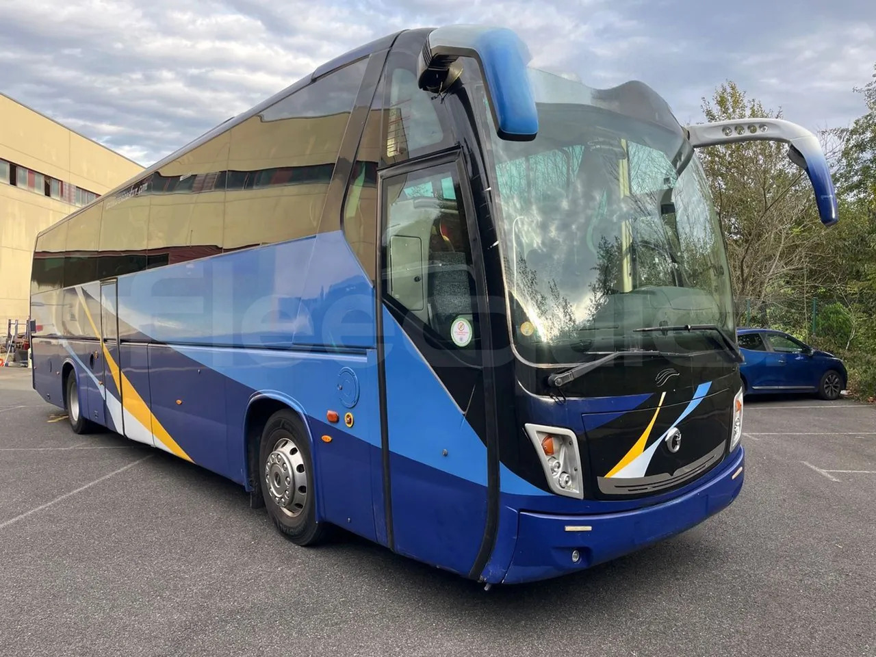 Irisbus 397E.12 - Πούλμαν: φωτογραφία 1 Irisbus 397E.12 - Πούλμαν: φωτογραφία 1