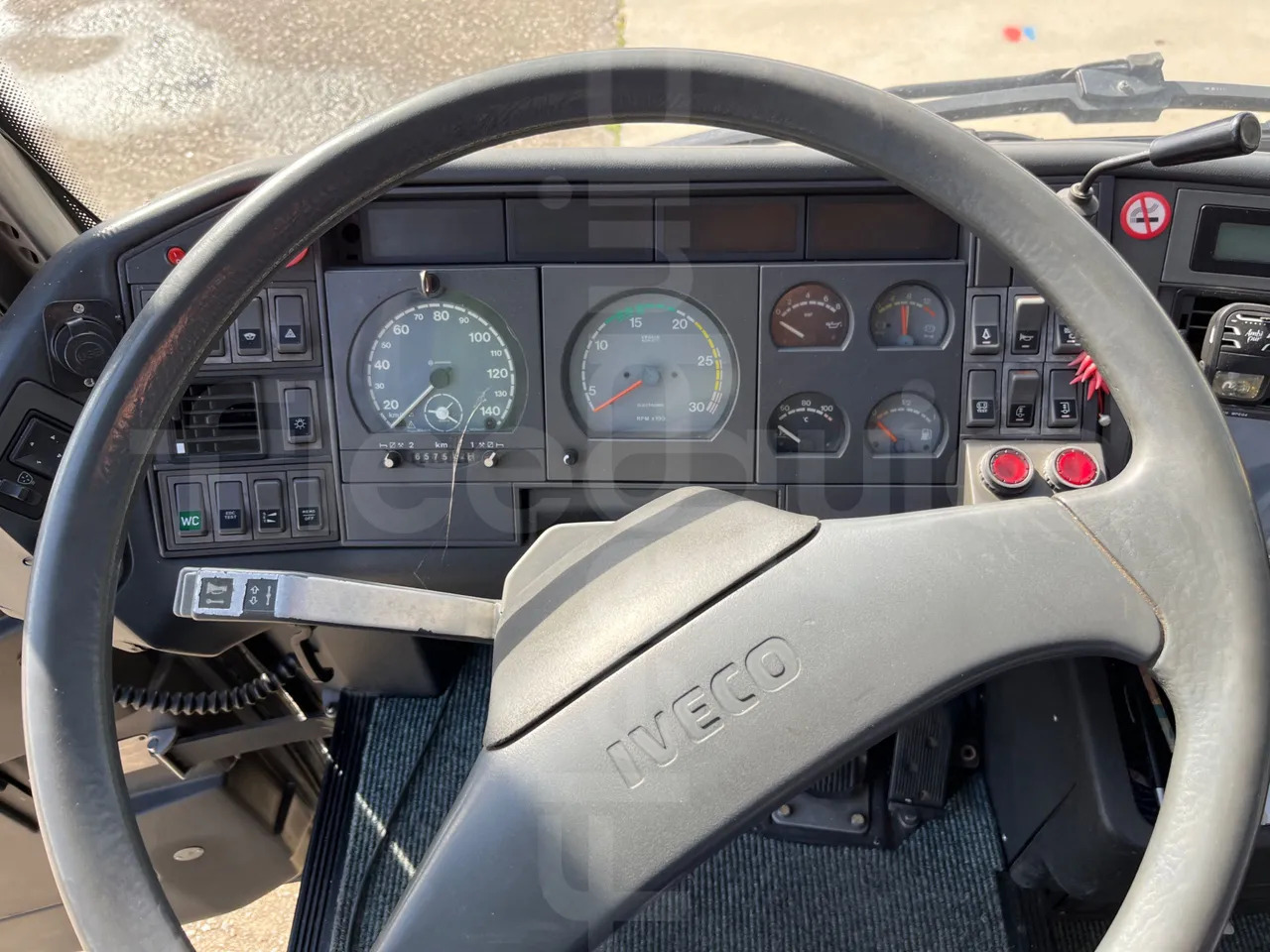 Iveco 380 - Πούλμαν: φωτογραφία 3 Iveco 380 - Πούλμαν: φωτογραφία 3