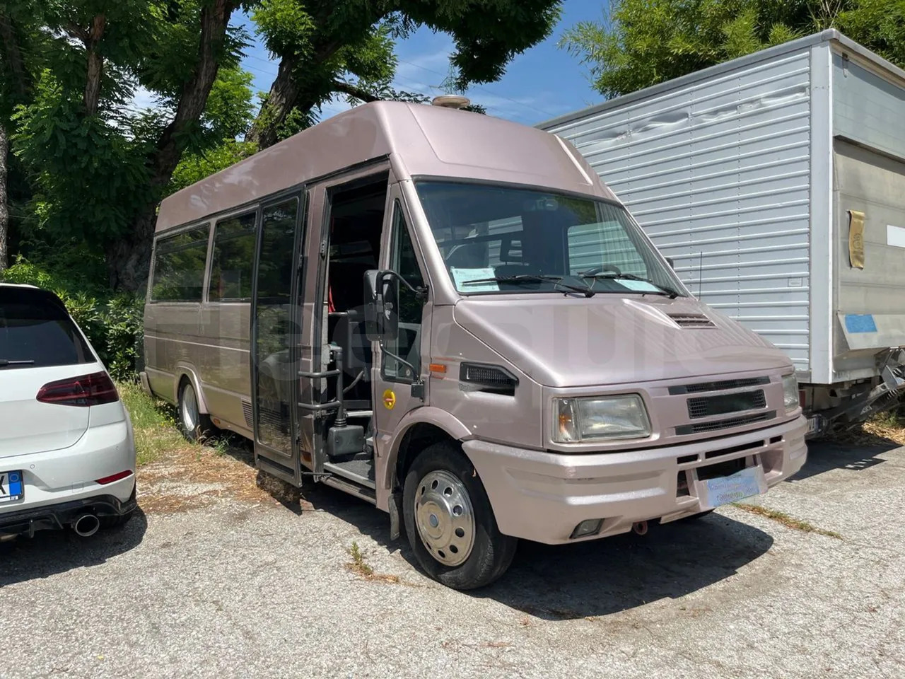 Iveco A45E12 - Προαστιακό λεωφορείο: φωτογραφία 1 Iveco A45E12 - Προαστιακό λεωφορείο: φωτογραφία 1