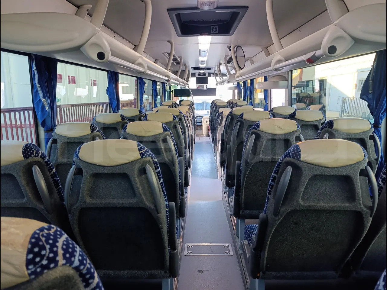 Πούλμαν Iveco Crossway: φωτογραφία 27 Πούλμαν Iveco Crossway: φωτογραφία 27