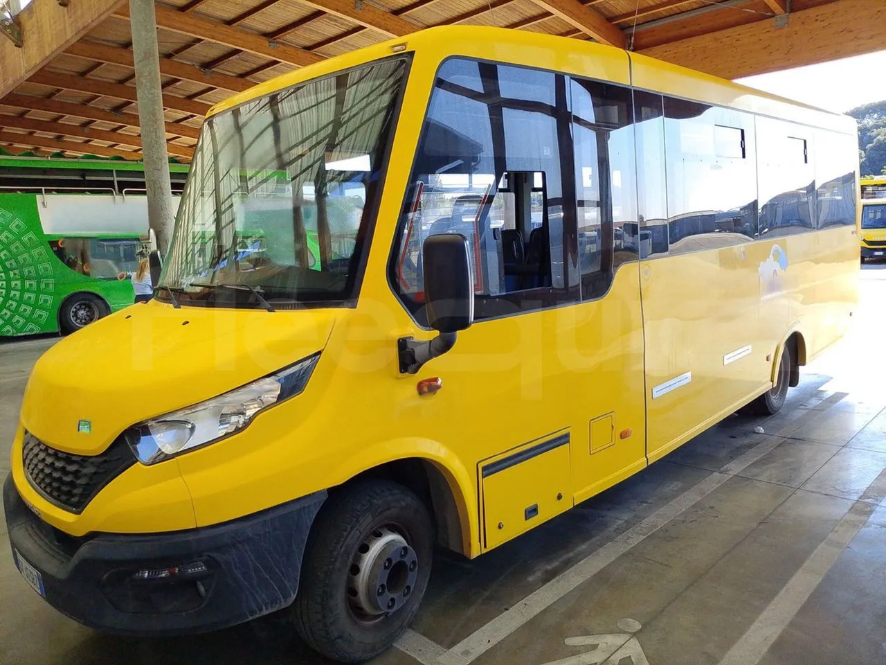 Iveco Indcar - Σχολικό λεωφορείο: φωτογραφία 4 Iveco Indcar - Σχολικό λεωφορείο: φωτογραφία 4