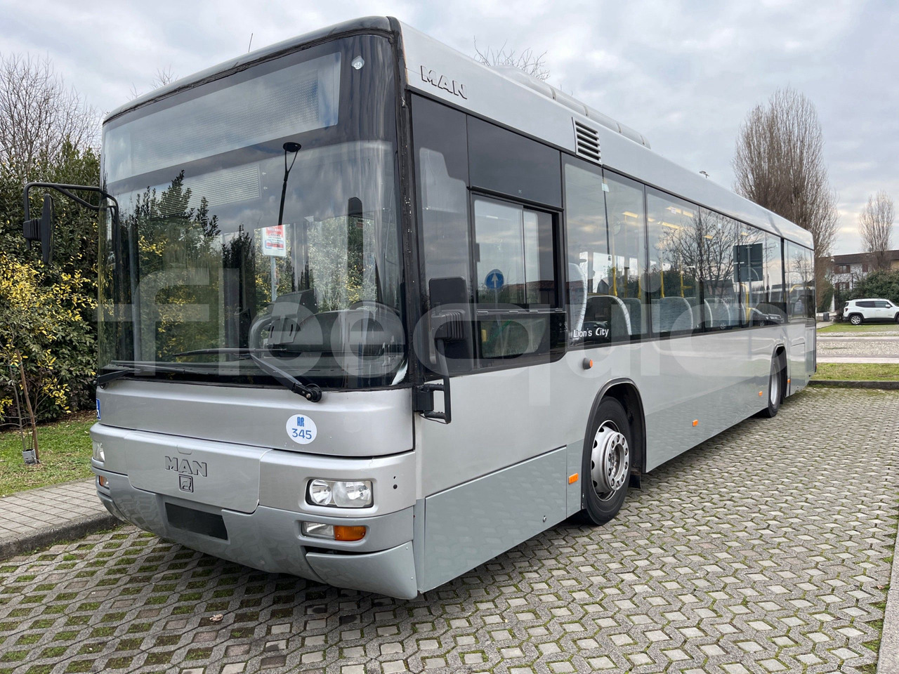 Man Lion's Classic - Προαστιακό λεωφορείο: φωτογραφία 4 Man Lion's Classic - Προαστιακό λεωφορείο: φωτογραφία 4