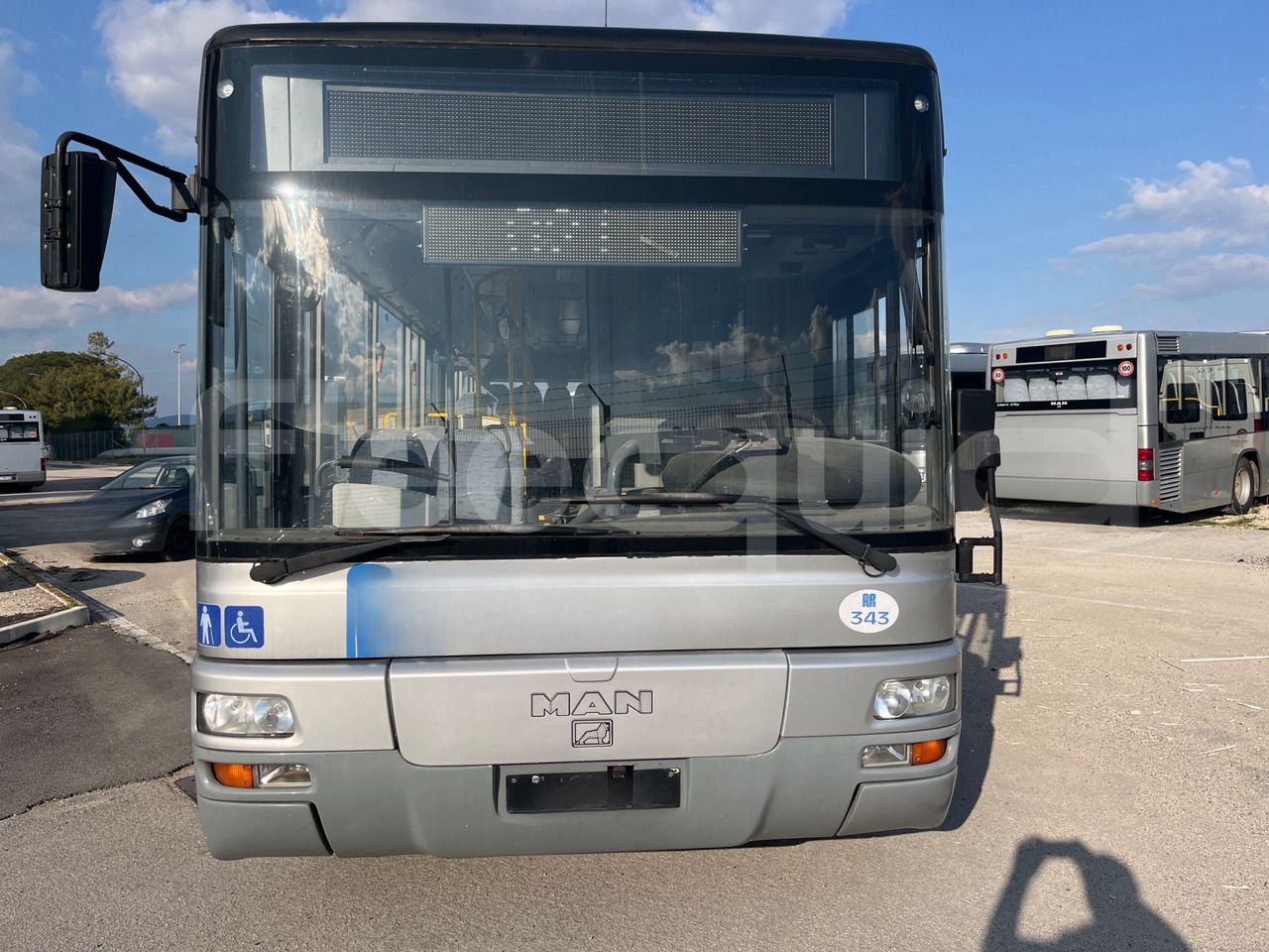 Man Lion's Classic - Προαστιακό λεωφορείο: φωτογραφία 2 Man Lion's Classic - Προαστιακό λεωφορείο: φωτογραφία 2