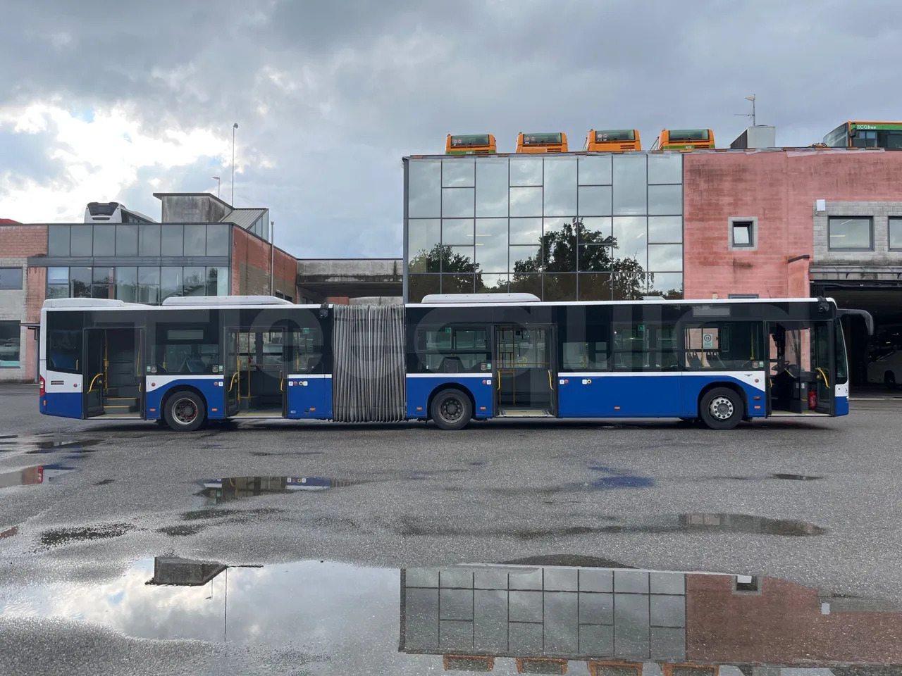Αστικό λεωφορείο Mercedes-Benz Conecto: φωτογραφία 12 Αστικό λεωφορείο Mercedes-Benz Conecto: φωτογραφία 12