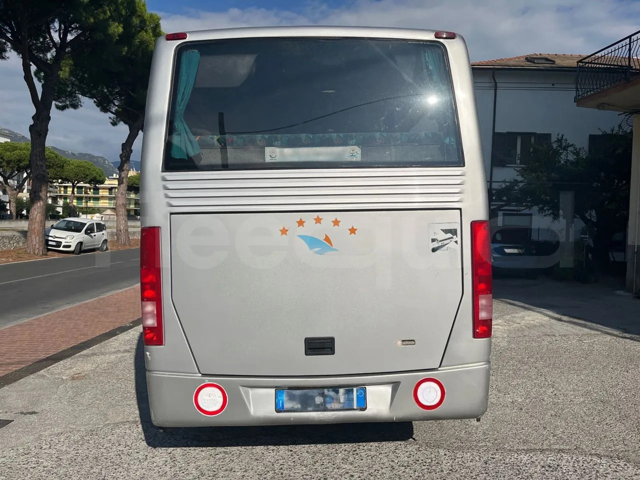 Mercedes-Benz Ibis - Προαστιακό λεωφορείο: φωτογραφία 5 Mercedes-Benz Ibis - Προαστιακό λεωφορείο: φωτογραφία 5