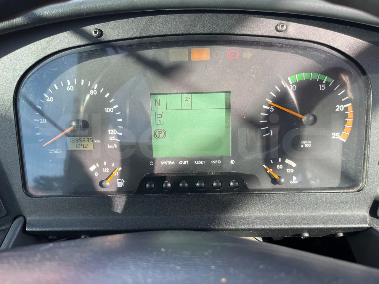 Mercedes-Benz Integro - Προαστιακό λεωφορείο: φωτογραφία 3 Mercedes-Benz Integro - Προαστιακό λεωφορείο: φωτογραφία 3