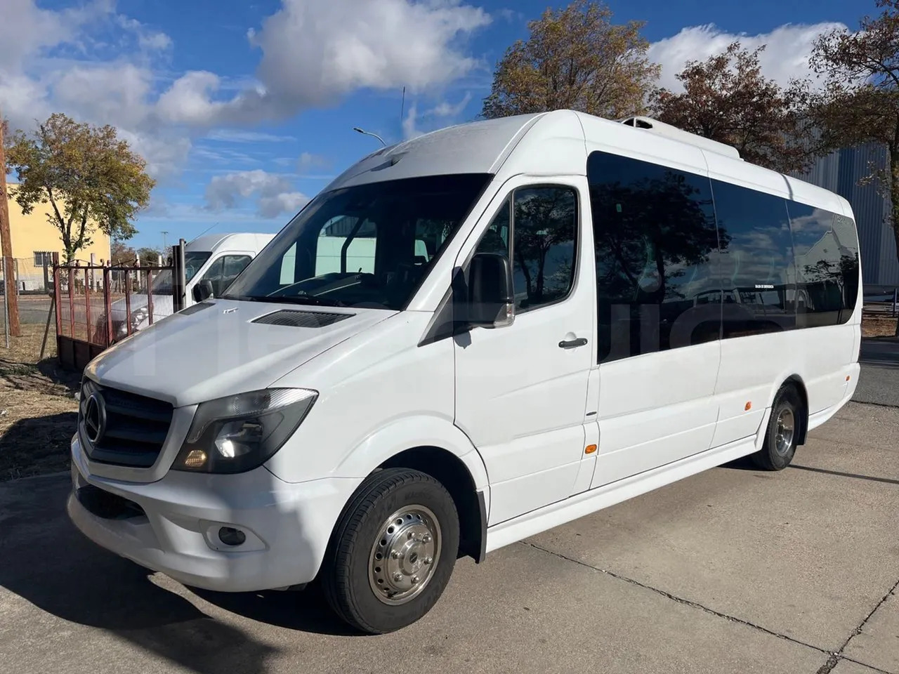 Mercedes-Benz Sprinter - Πούλμαν: φωτογραφία 4 Mercedes-Benz Sprinter - Πούλμαν: φωτογραφία 4