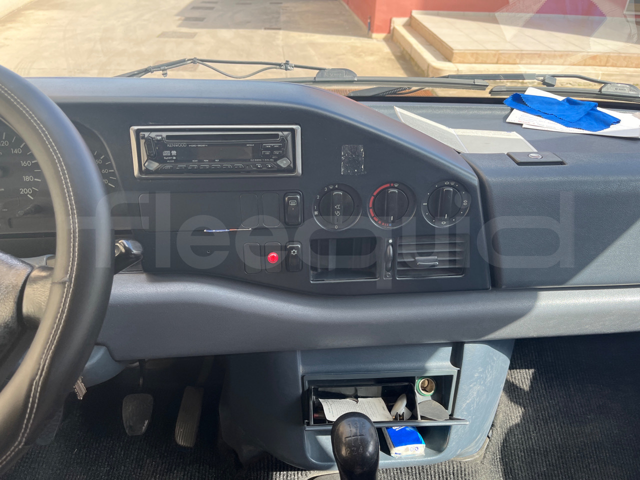 Προαστιακό λεωφορείο Mercedes-Benz Sprinter: φωτογραφία 19 Προαστιακό λεωφορείο Mercedes-Benz Sprinter: φωτογραφία 19