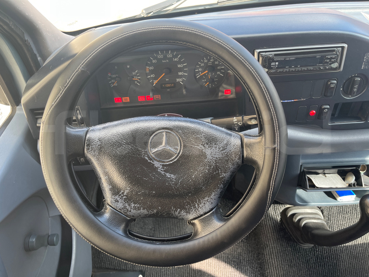 Προαστιακό λεωφορείο Mercedes-Benz Sprinter: φωτογραφία 18 Προαστιακό λεωφορείο Mercedes-Benz Sprinter: φωτογραφία 18