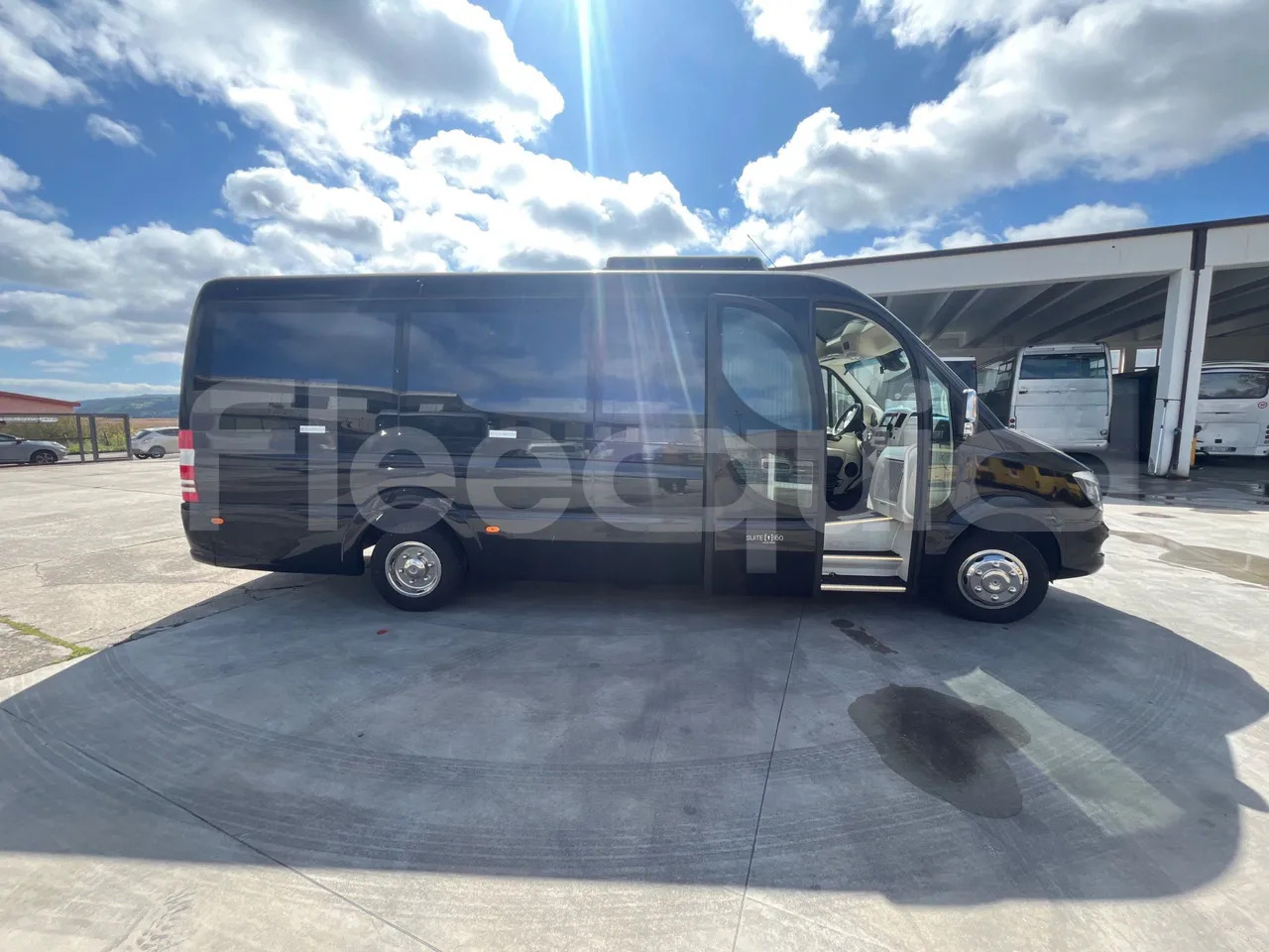 Μικρό λεωφορείο, Επιβατικό βαν Mercedes-Benz Sprinter: φωτογραφία 6