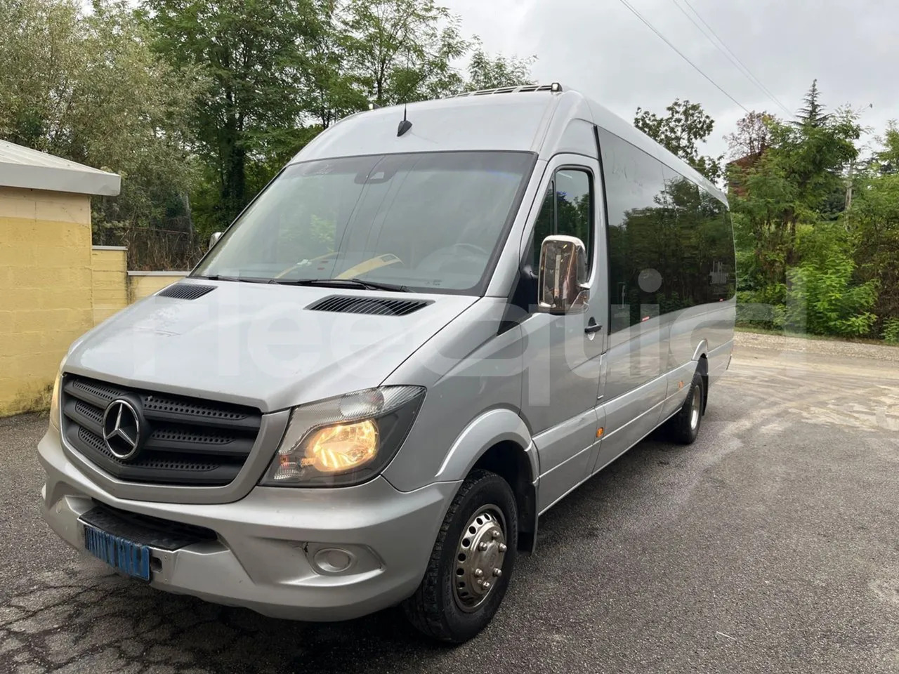 Mercedes-Benz Sprinter - Προαστιακό λεωφορείο: φωτογραφία 4 Mercedes-Benz Sprinter - Προαστιακό λεωφορείο: φωτογραφία 4