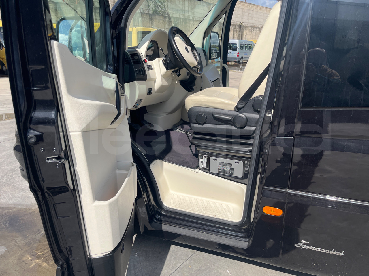 Μικρό λεωφορείο, Επιβατικό βαν Mercedes-Benz Sprinter: φωτογραφία 16
