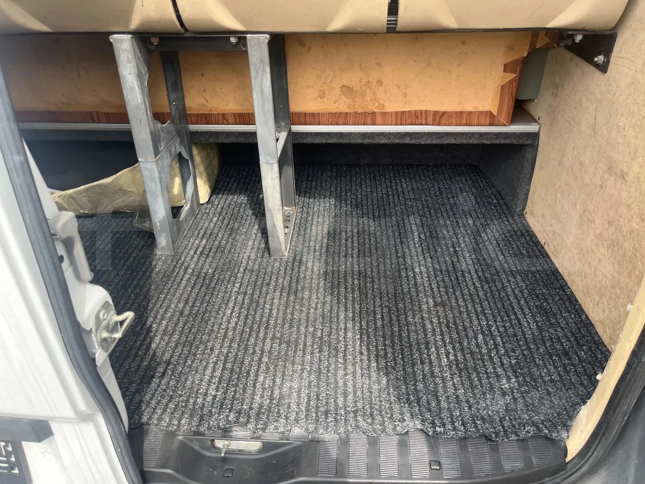 Mercedes-Benz Sprinter - Πούλμαν: φωτογραφία 5 Mercedes-Benz Sprinter - Πούλμαν: φωτογραφία 5