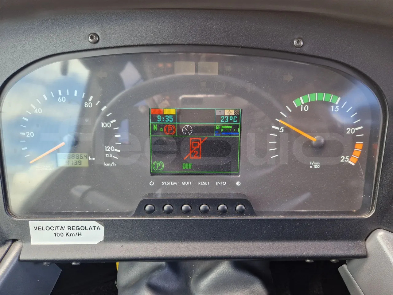 Mercedes-Benz Tourismo - Πούλμαν: φωτογραφία 3 Mercedes-Benz Tourismo - Πούλμαν: φωτογραφία 3