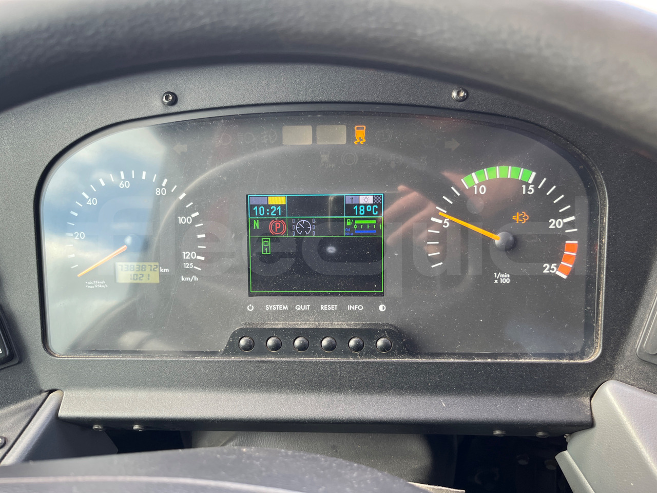 Mercedes-Benz Tourismo - Πούλμαν: φωτογραφία 3 Mercedes-Benz Tourismo - Πούλμαν: φωτογραφία 3