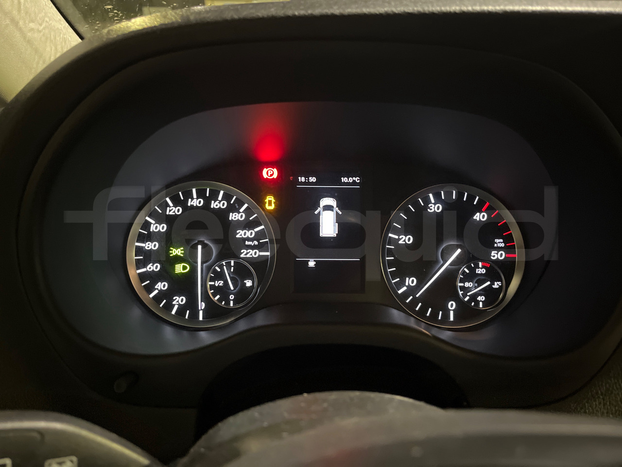 Mercedes-Benz Vito Tourer - Πούλμαν: φωτογραφία 3 Mercedes-Benz Vito Tourer - Πούλμαν: φωτογραφία 3