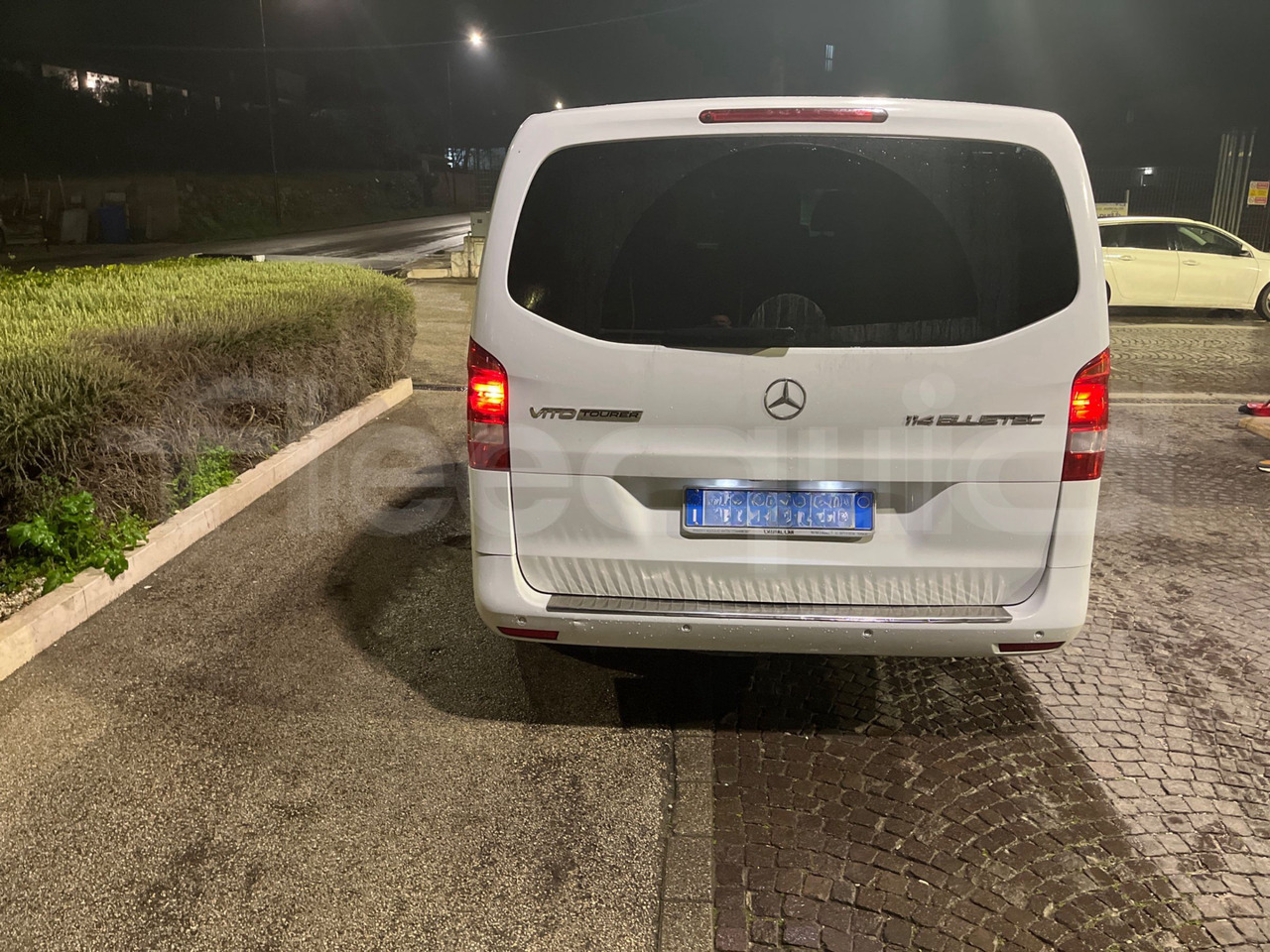 Mercedes-Benz Vito Tourer - Πούλμαν: φωτογραφία 5 Mercedes-Benz Vito Tourer - Πούλμαν: φωτογραφία 5