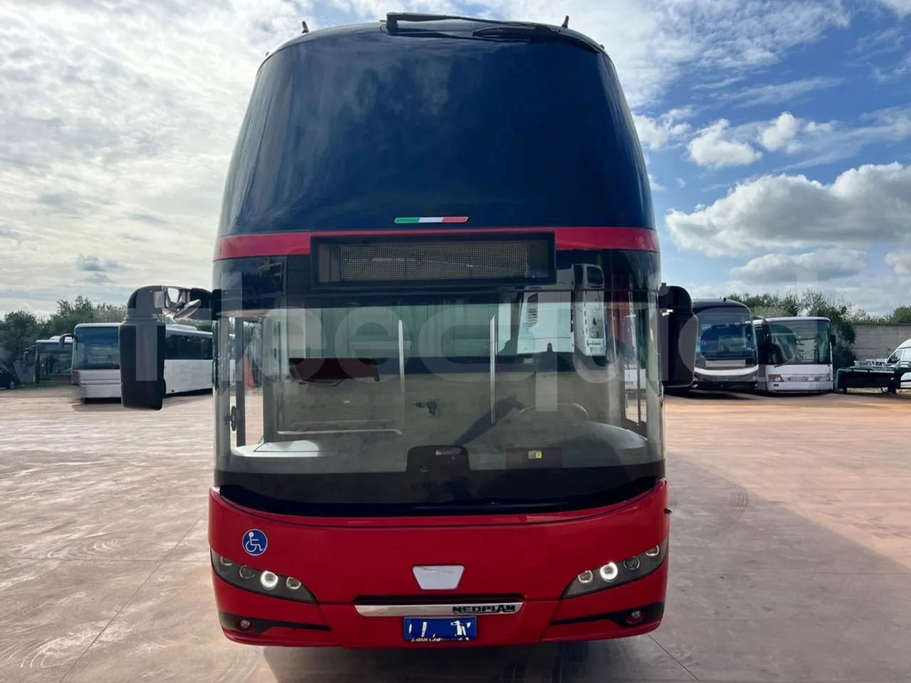 Neoplan Skyliner - Πούλμαν: φωτογραφία 2 Neoplan Skyliner - Πούλμαν: φωτογραφία 2