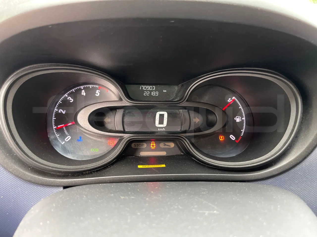 Opel Vivaro - B - Προαστιακό λεωφορείο: φωτογραφία 3 Opel Vivaro - B - Προαστιακό λεωφορείο: φωτογραφία 3