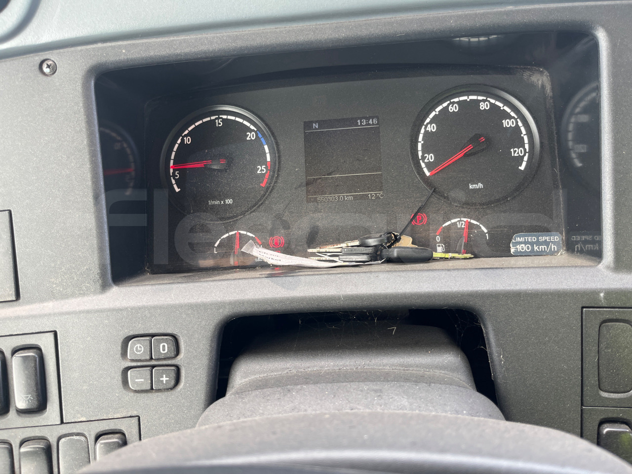 Scania Magnus - Προαστιακό λεωφορείο: φωτογραφία 3 Scania Magnus - Προαστιακό λεωφορείο: φωτογραφία 3