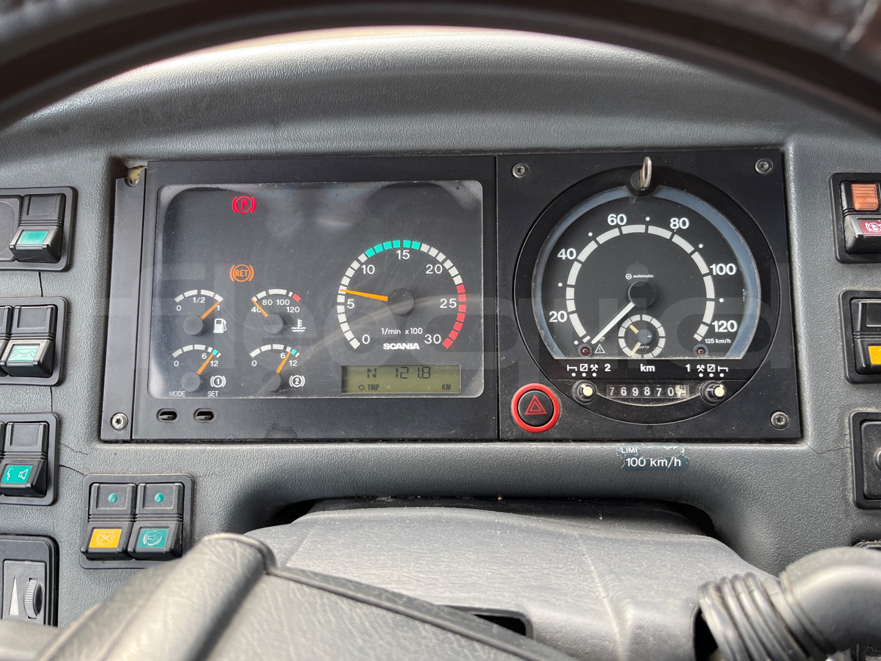 Scania Omniline - Προαστιακό λεωφορείο: φωτογραφία 3 Scania Omniline - Προαστιακό λεωφορείο: φωτογραφία 3