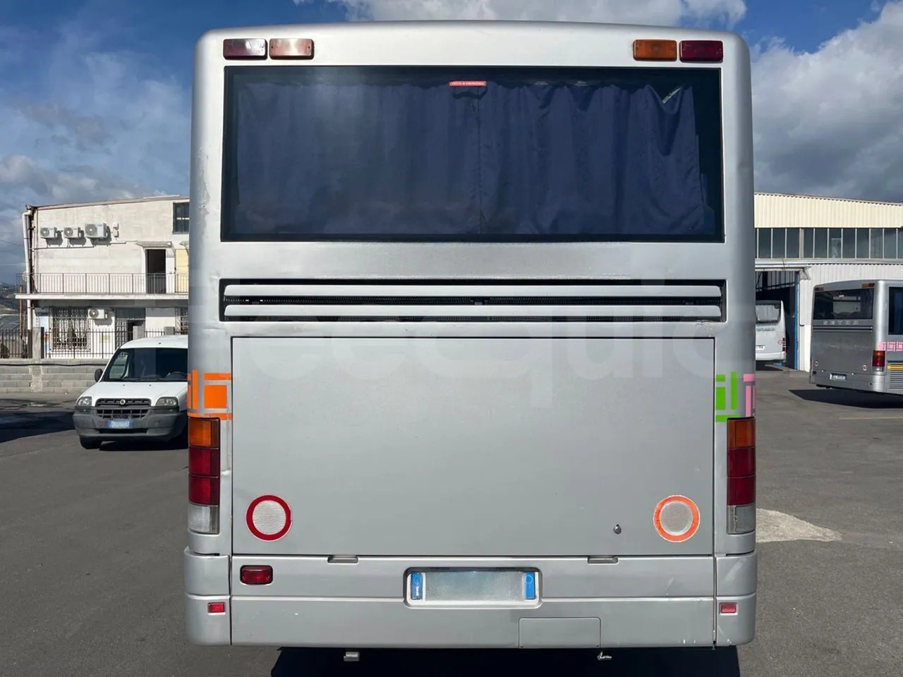 Setra S315 - Προαστιακό λεωφορείο: φωτογραφία 5 Setra S315 - Προαστιακό λεωφορείο: φωτογραφία 5