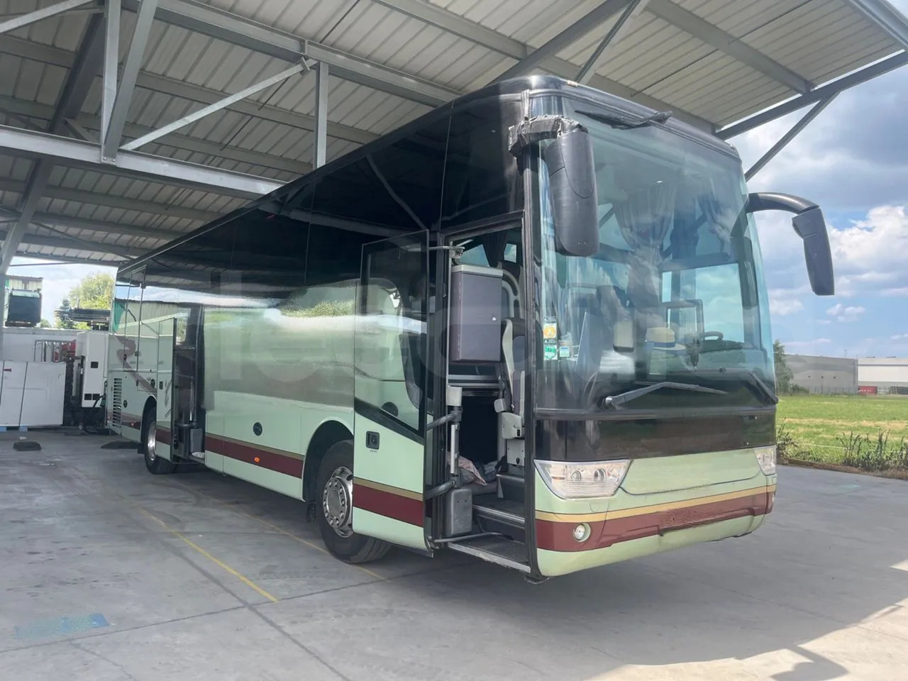Van Hool Acron - Πούλμαν: φωτογραφία 1 Van Hool Acron - Πούλμαν: φωτογραφία 1