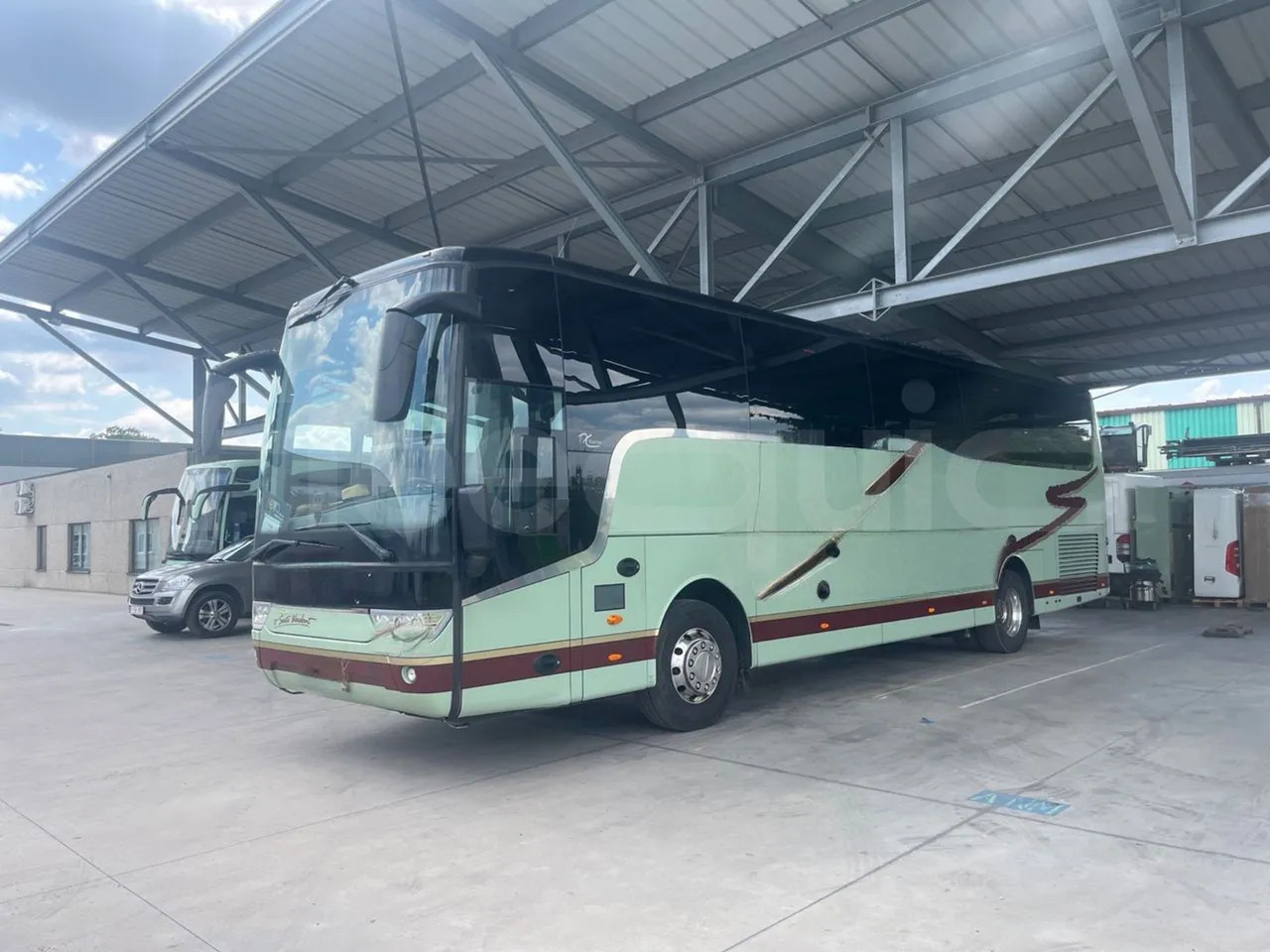 Van Hool Acron - Πούλμαν: φωτογραφία 4 Van Hool Acron - Πούλμαν: φωτογραφία 4