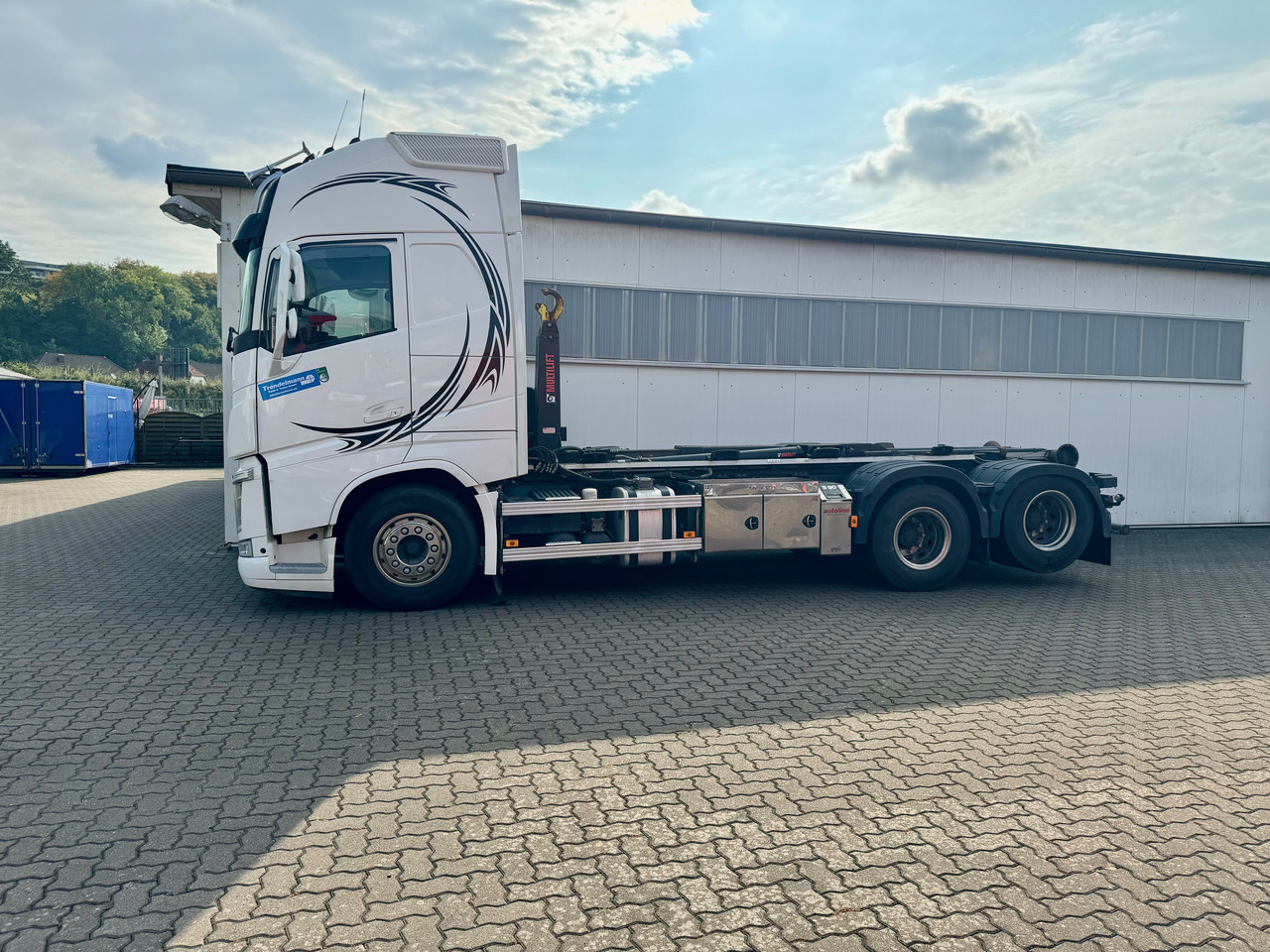 VOLVO Fh-13-540 6x4R - Φορτηγό φόρτωσης γάντζου: φωτογραφία 3 VOLVO Fh-13-540 6x4R - Φορτηγό φόρτωσης γάντζου: φωτογραφία 3