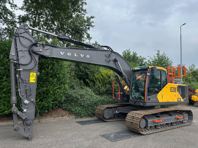 Volvo EC 220 EL - Ερπυστριοφόρος εκσκαφέας: φωτογραφία 3 Volvo EC 220 EL - Ερπυστριοφόρος εκσκαφέας: φωτογραφία 3