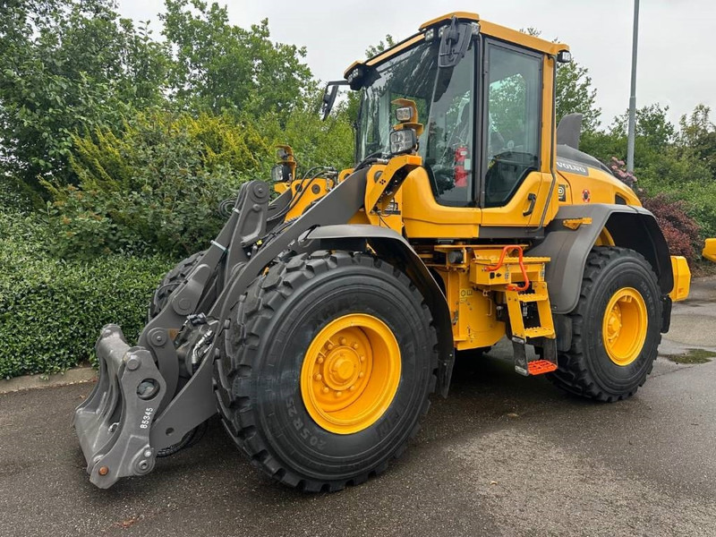 Volvo L 60 H2 - Ελαστιχοφόρος φορτωτής: φωτογραφία 3 Volvo L 60 H2 - Ελαστιχοφόρος φορτωτής: φωτογραφία 3