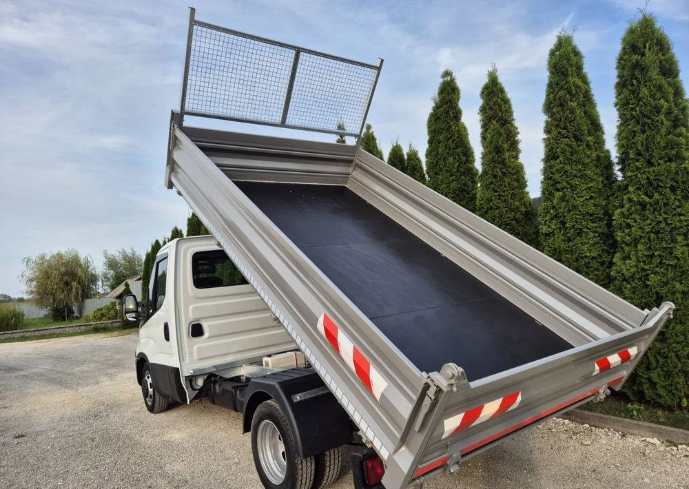 Iveco 35C15 3.0 - Όχημα με ανατρεπομενη καροτσα: φωτογραφία 3 Iveco 35C15 3.0 - Όχημα με ανατρεπομενη καροτσα: φωτογραφία 3