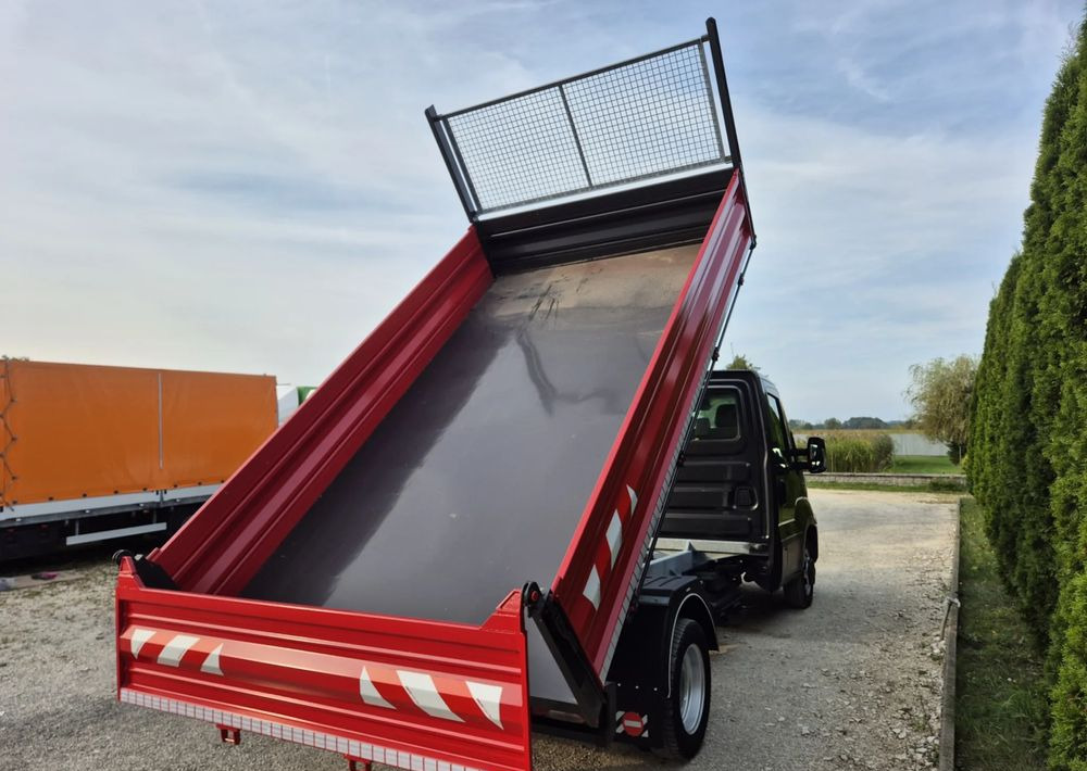 Iveco 35C18 3.0 180KM - Όχημα με ανατρεπομενη καροτσα: φωτογραφία 3 Iveco 35C18 3.0 180KM - Όχημα με ανατρεπομενη καροτσα: φωτογραφία 3