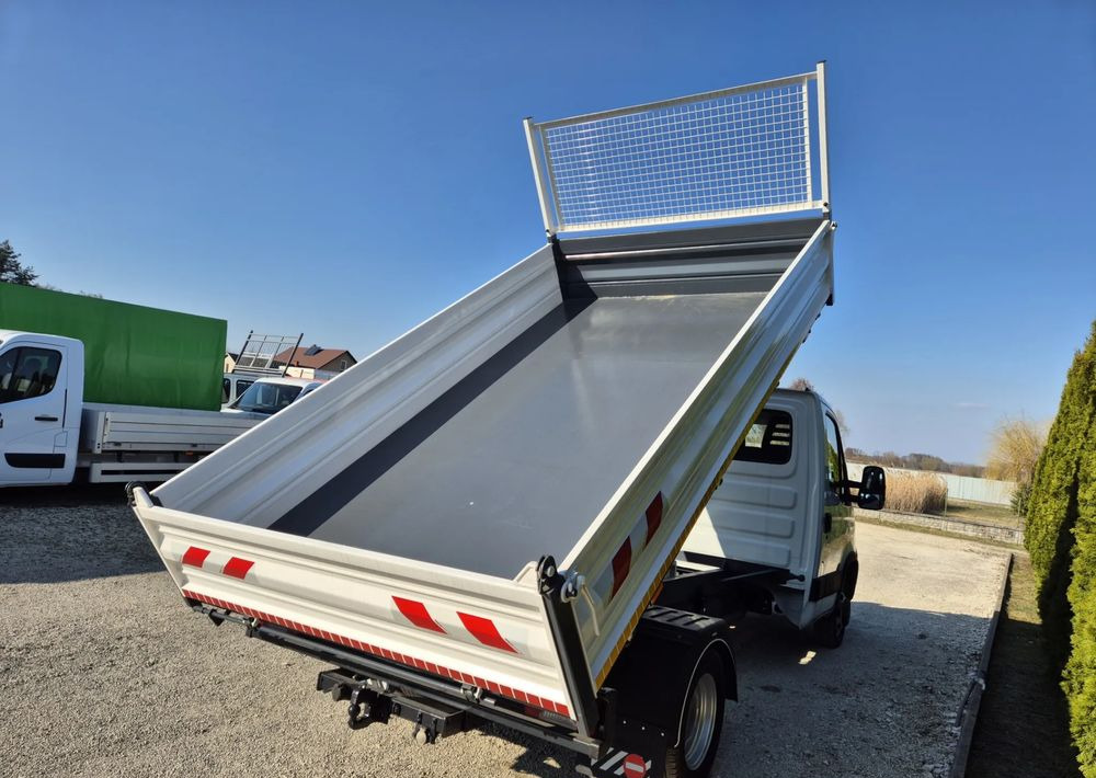 Iveco 35c15 3.0 150KM - Όχημα με ανατρεπομενη καροτσα: φωτογραφία 4 Iveco 35c15 3.0 150KM - Όχημα με ανατρεπομενη καροτσα: φωτογραφία 4