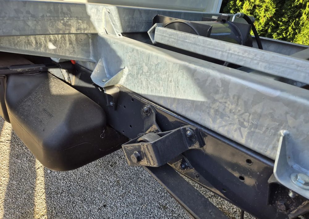 Iveco 35c17 3.0 Brygadówka - Όχημα με ανατρεπομενη καροτσα: φωτογραφία 5 Iveco 35c17 3.0 Brygadówka - Όχημα με ανατρεπομενη καροτσα: φωτογραφία 5