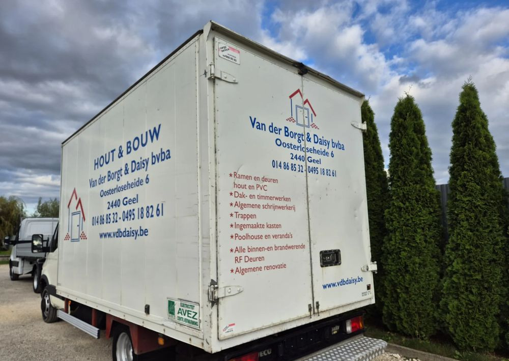 Kontener 8 palet Iveco, boczne drzwi ,stan bdb! Izoterma, Magazyn ,kurnik, garaż! - Κλειστά aμάξωμα: φωτογραφία 4 Kontener 8 palet Iveco, boczne drzwi ,stan bdb! Izoterma, Magazyn ,kurnik, garaż! - Κλειστά aμάξωμα: φωτογραφία 4