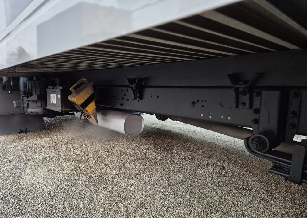 Nissan ATLEON 3.0 150KM - Επαγγελματικό αυτοκίνητο κόφα: φωτογραφία 5 Nissan ATLEON 3.0 150KM - Επαγγελματικό αυτοκίνητο κόφα: φωτογραφία 5