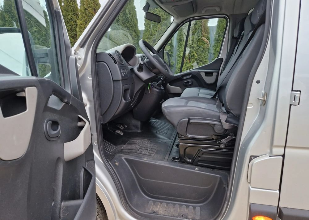 Renault Master 2.3 125KM - Διπλοκάμπινο ελαφρύ επαγγελματικό: φωτογραφία 5 Renault Master 2.3 125KM - Διπλοκάμπινο ελαφρύ επαγγελματικό: φωτογραφία 5